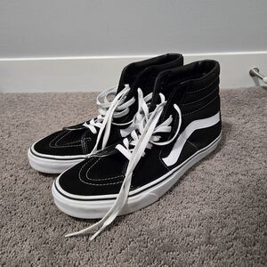 Vans Sk8-Hi Shoes (Black/White)